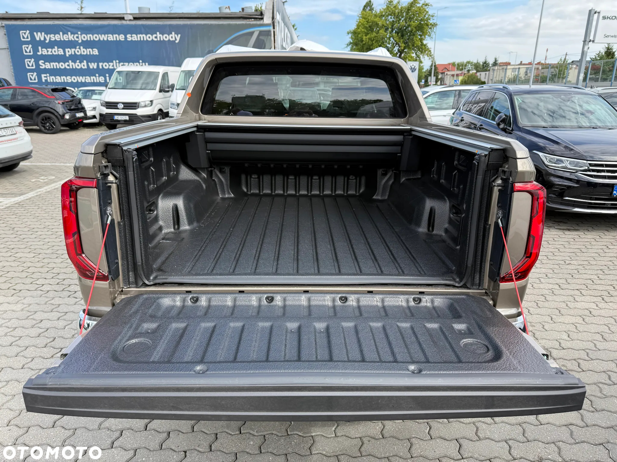 Volkswagen Amarok 3.0 V6 TDI 4Mot Aventura - 6