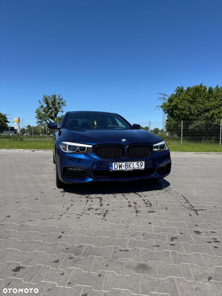 BMW Seria 5 518d M Sport - 1