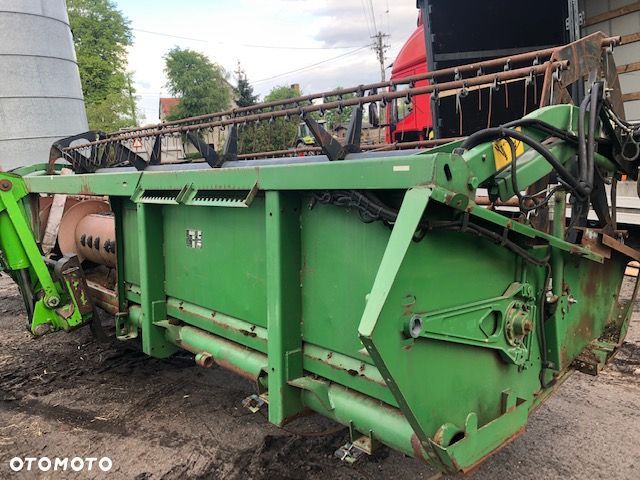 John Deere 620r - 1