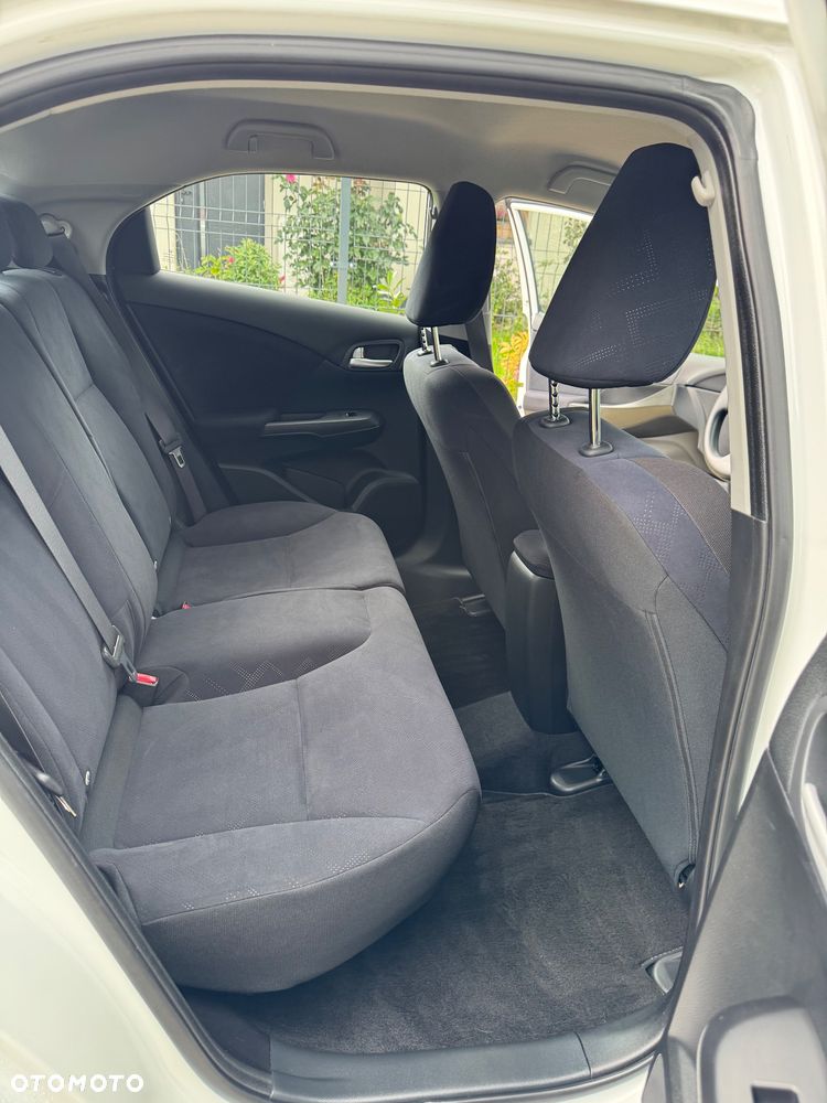 Honda Civic 1.4 i-VTEC Comfort - 21
