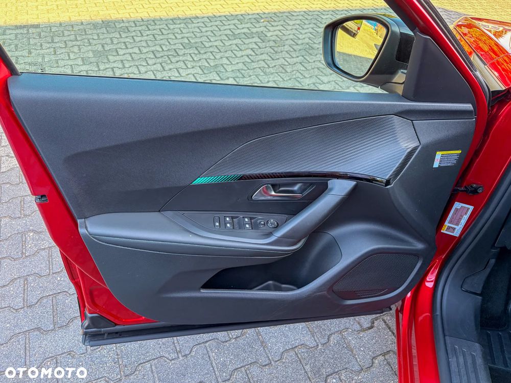 Peugeot 2008 1.2 PureTech Allure Pack S&S EAT8 - 21