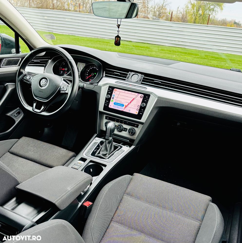 Volkswagen Passat 1.6 TDI DSG Comfortline - 11