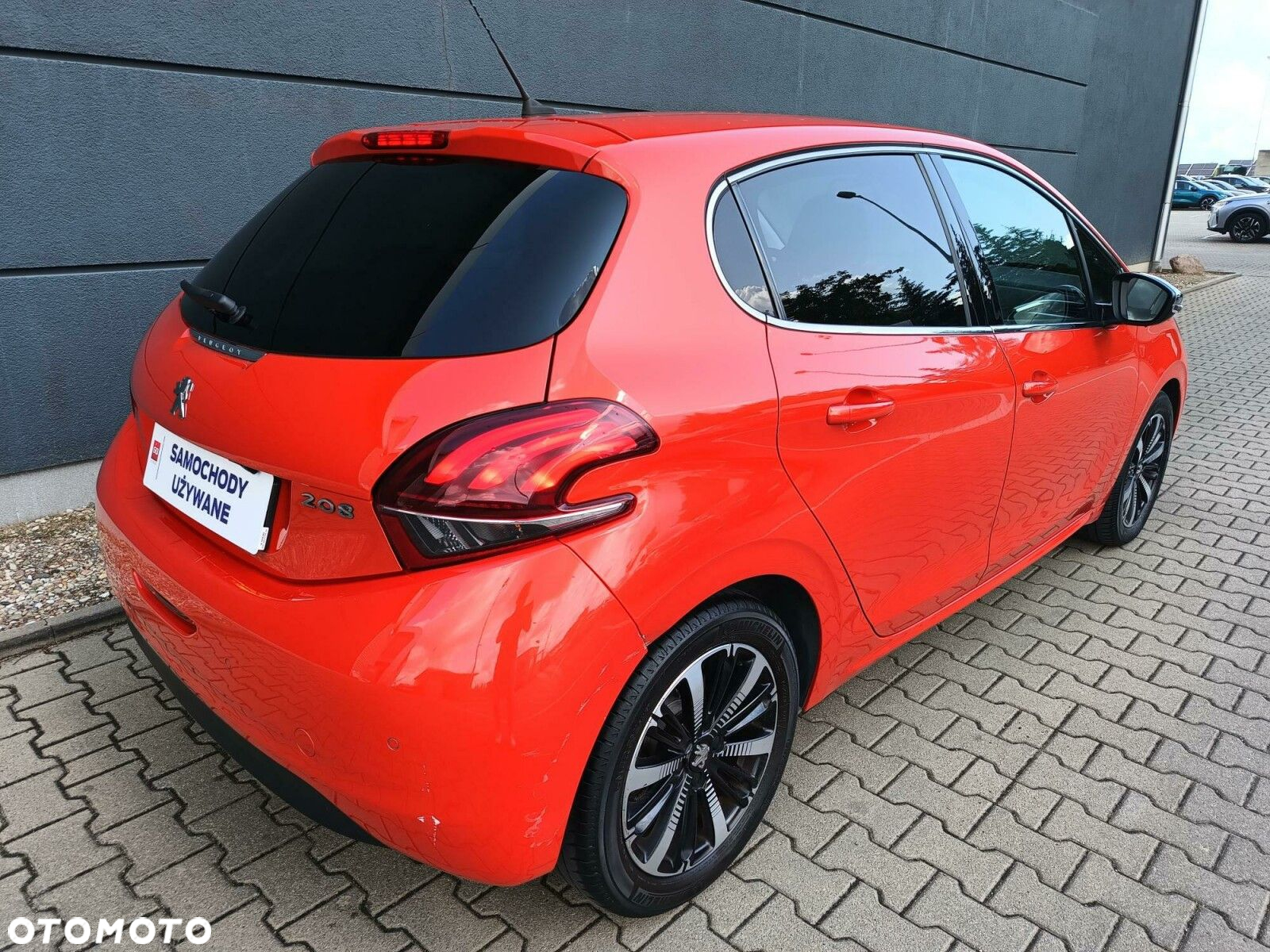 Peugeot 208 1.2 PureTech Allure S&S EAT6 - 6