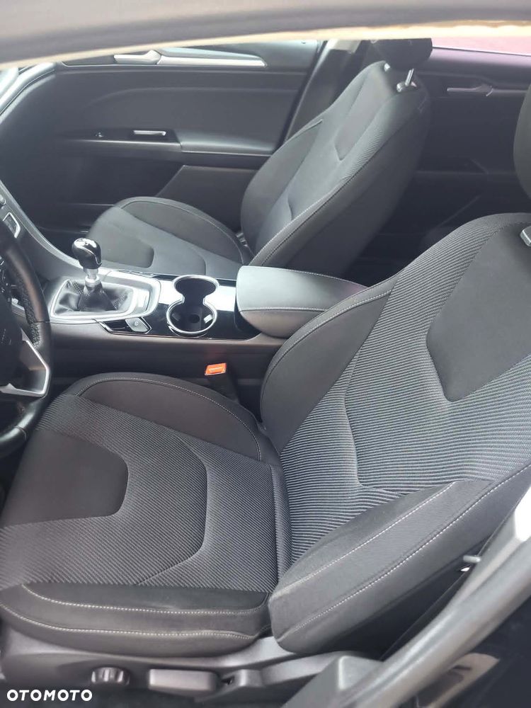Ford Mondeo 2.0 TDCi STart-Stopp Titanium - 8