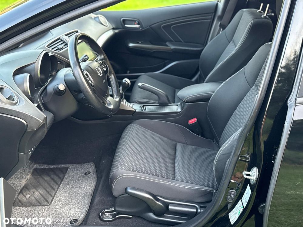 Honda Civic 1.8 i-VTEC Sport - 11