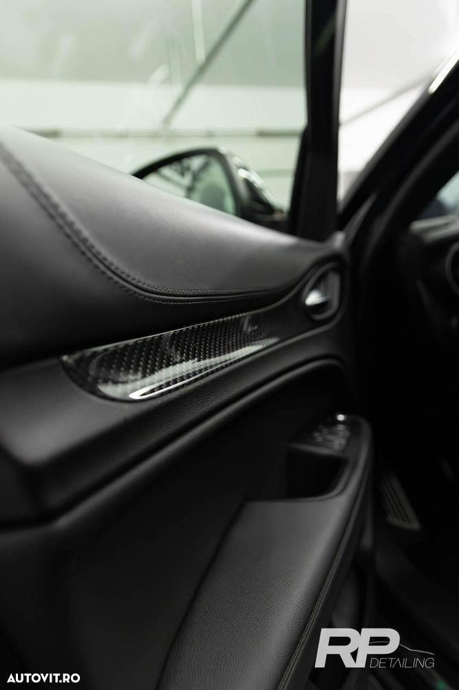 Alfa Romeo Stelvio V6 2.9 Bi-Turbo AT8-Q4 Quadrifoglio - 10