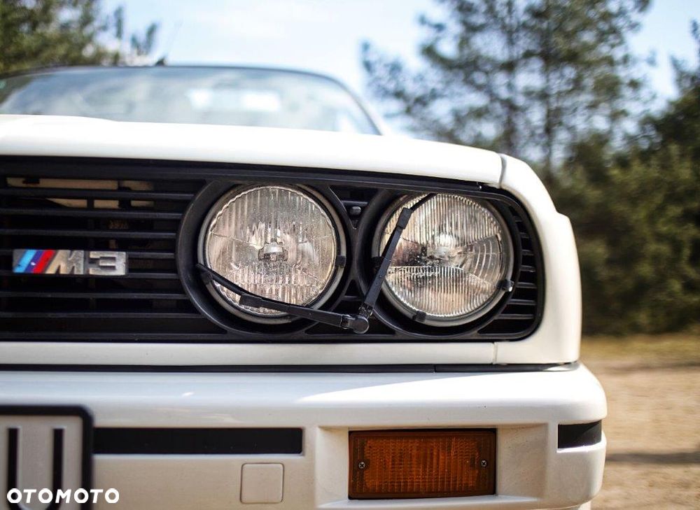 BMW M3 Standard - 13