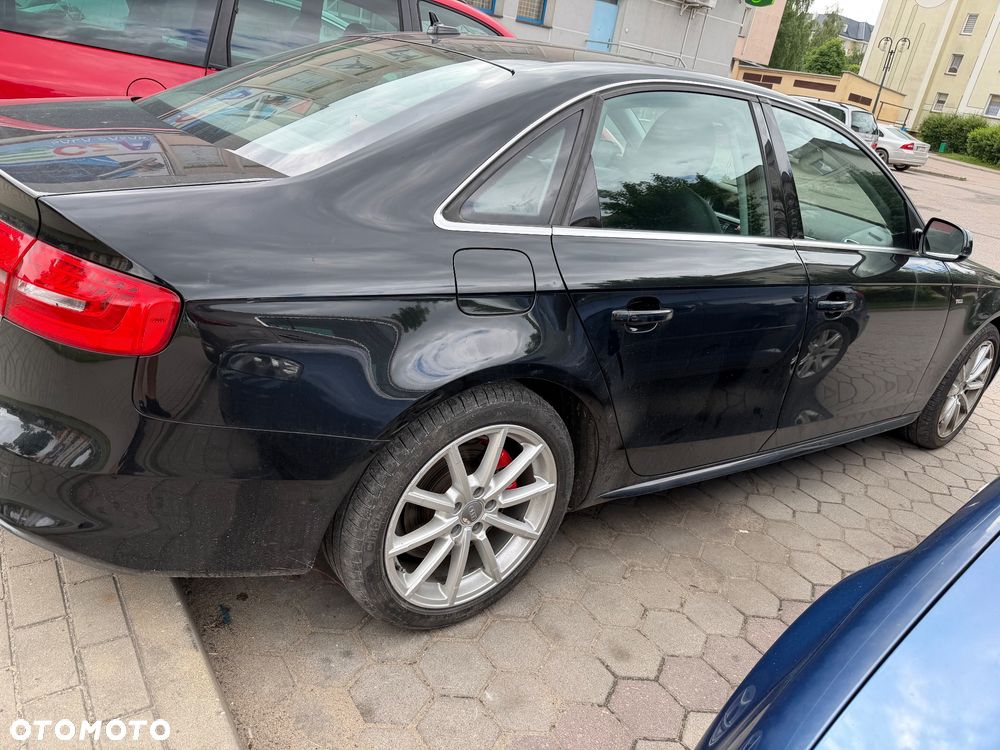 Audi A4 Limousine - 7