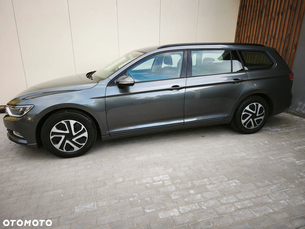 Volkswagen Passat - 3