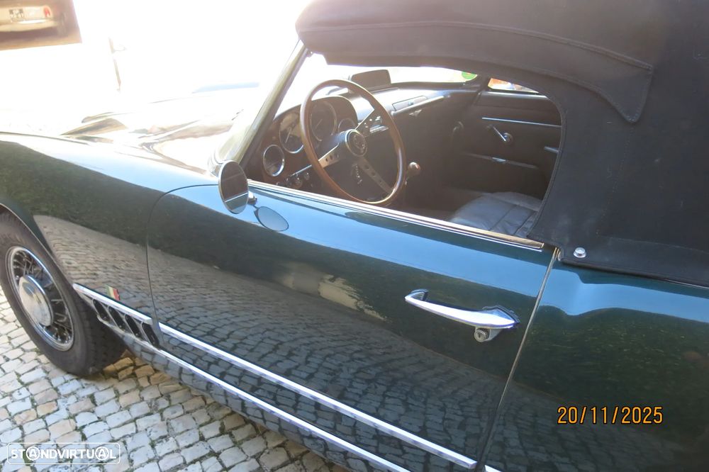 Alfa Romeo Spider - 6