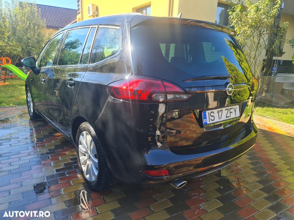 Opel Zafira - 5