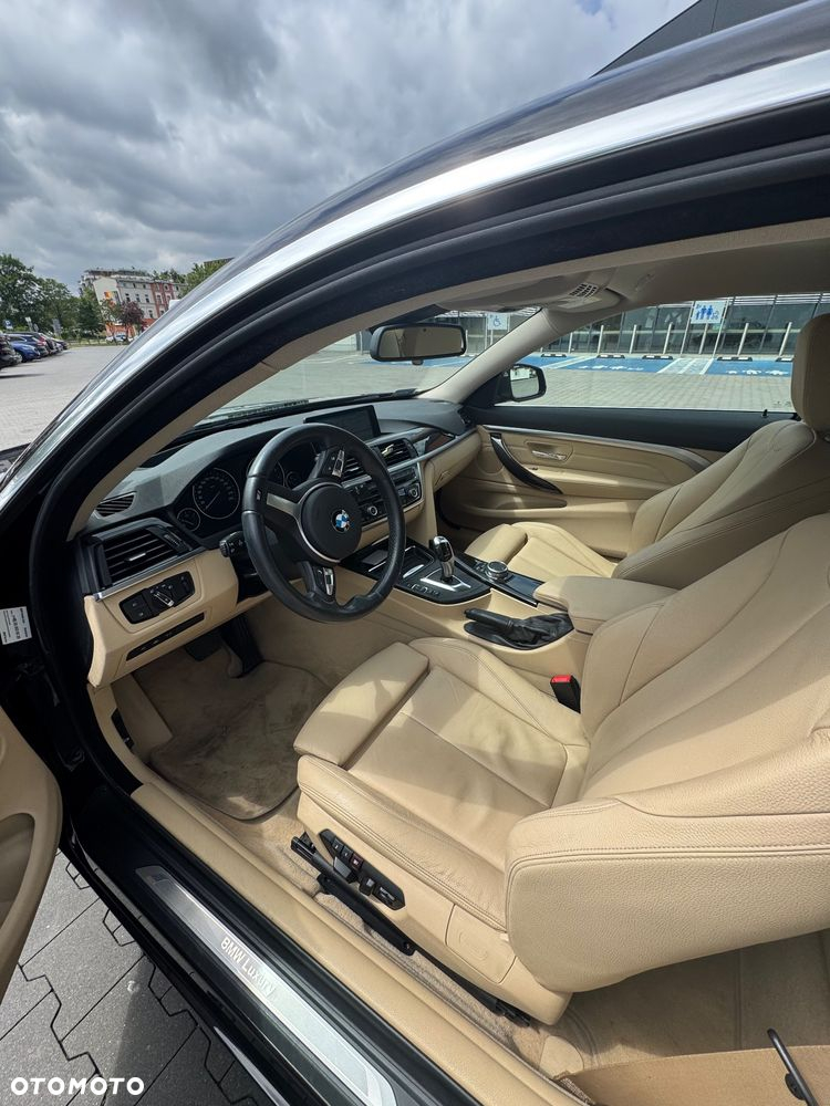 BMW Seria 4 428i xDrive Luxury Line - 7