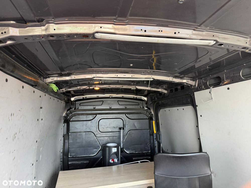Ford Transit - 9