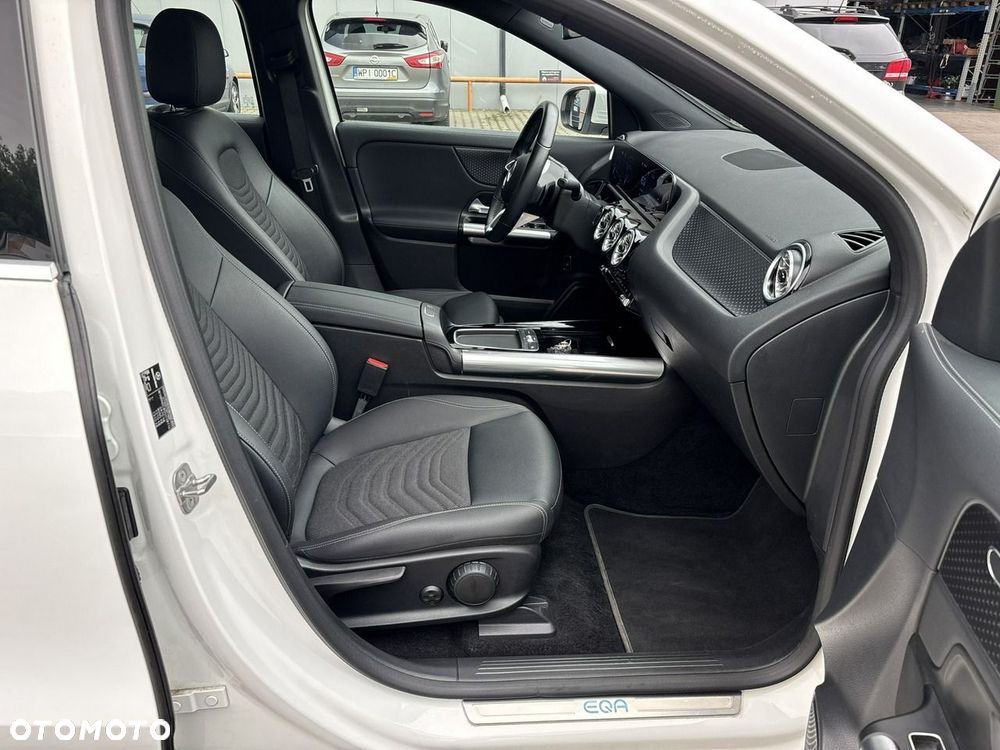 Mercedes-Benz EQA 250+ 70.5kWh Progressive - 15
