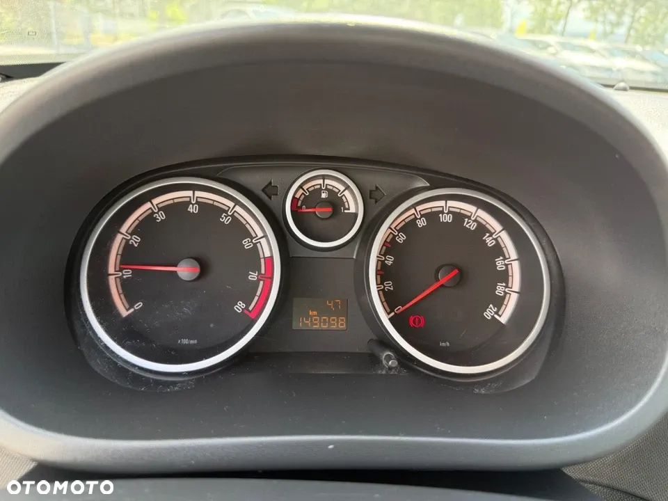 Opel Corsa - 7