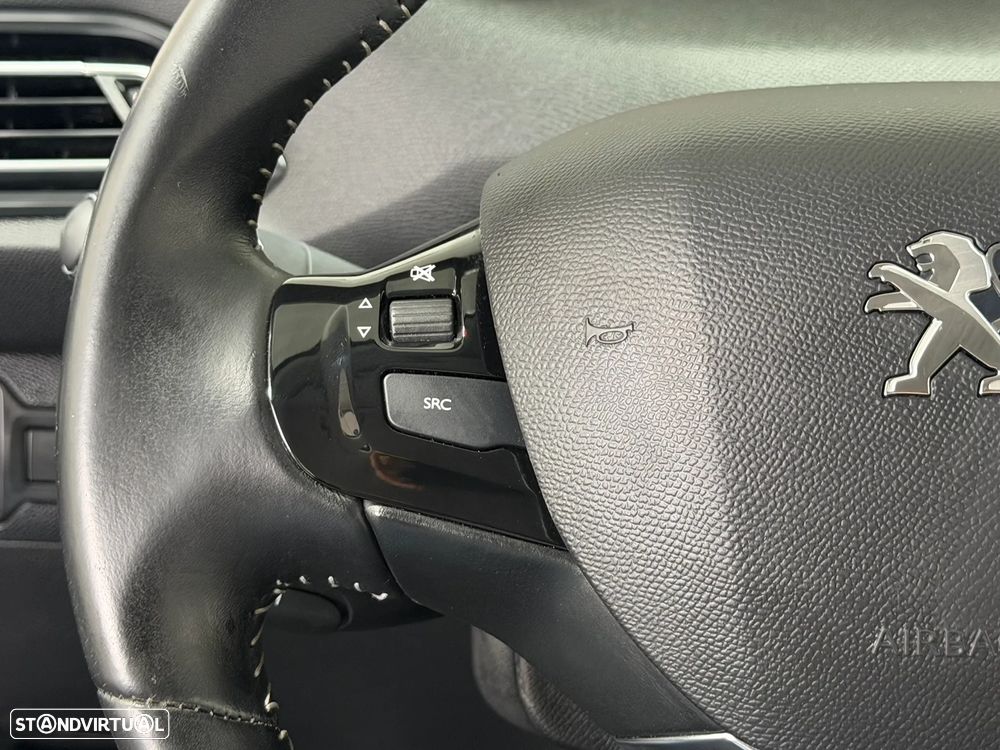 Peugeot 308 SW 1.5 BlueHDi Allure - 25