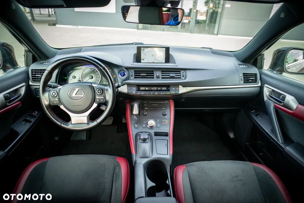 Lexus CT 200h F Sport EU6 - 29