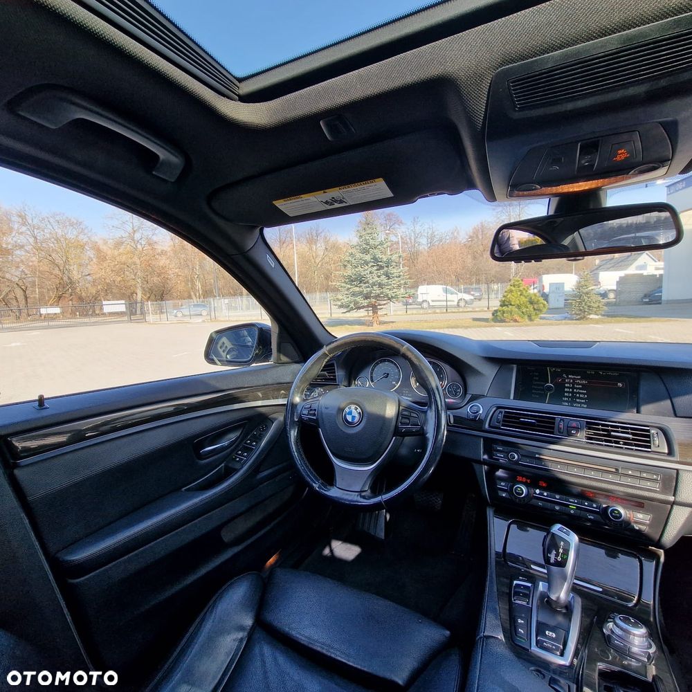 BMW Seria 5 528i xDrive Sport-Aut Luxury Line - 6