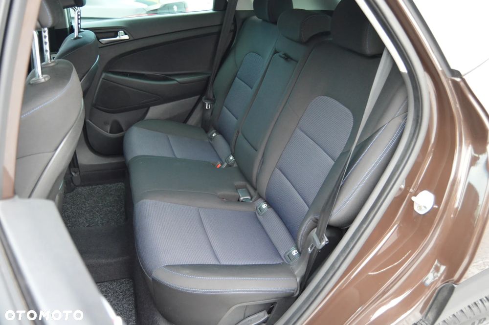 Hyundai Tucson blue 1.7 CRDi 2WD Style - 6