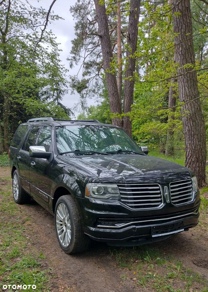 Lincoln Navigator - 2