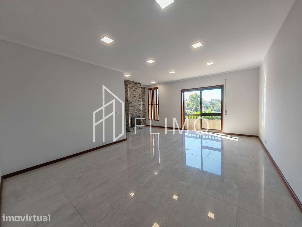 Apartamento T3 Paços de Brandão - Grande imagem: 3/16