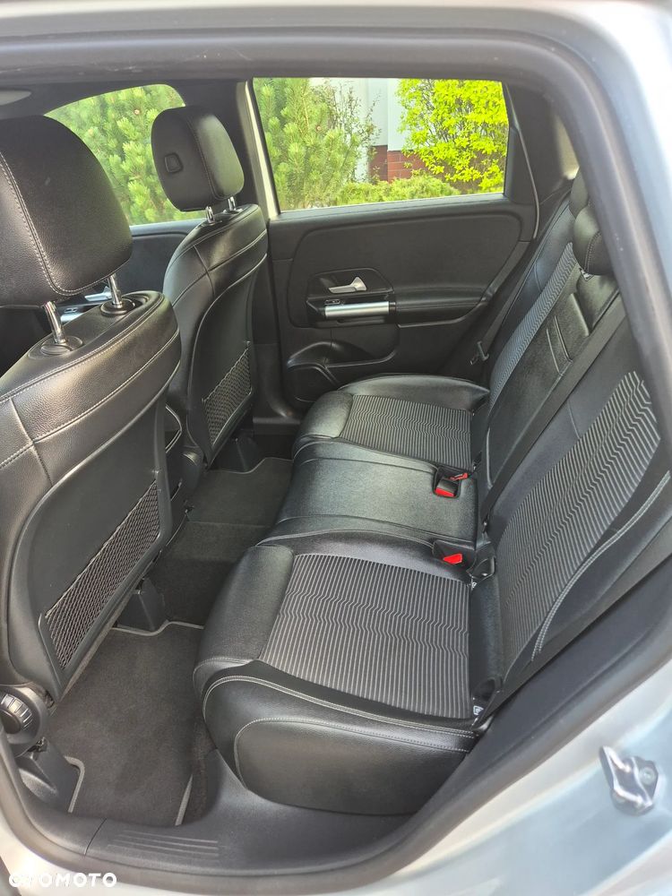 Mercedes-Benz Klasa B 220 d 8G-DCT Edition 2020 - 17
