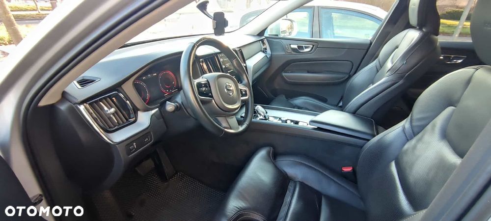 Volvo XC 60 B5 D AWD Geartronic Inscription - 6
