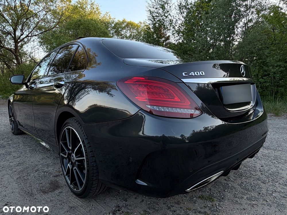 Mercedes-Benz Klasa C 400 4-Matic 9G-TRONIC - 30