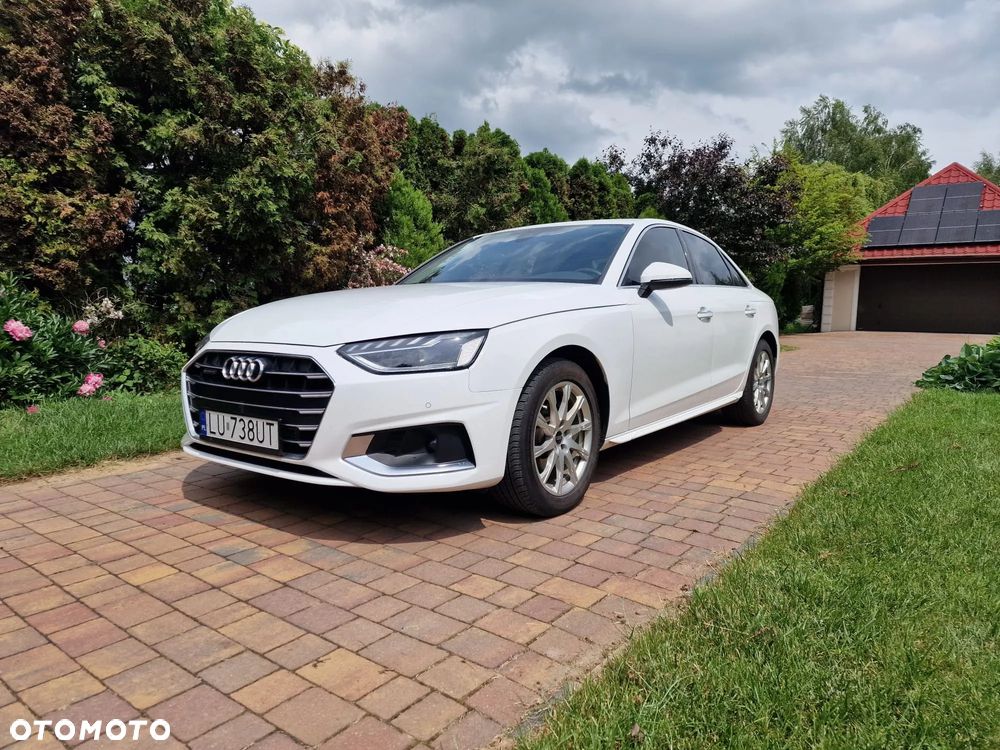 Audi A4 Limousine - 3
