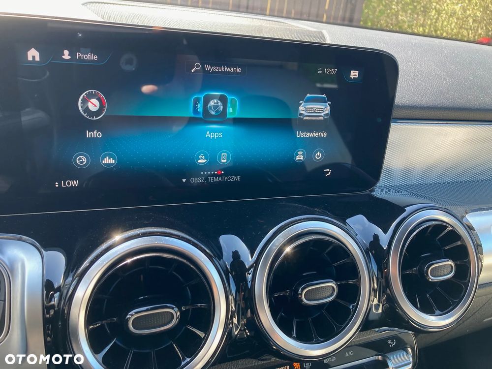 Mercedes-Benz GLB 250 8G-DCT - 15