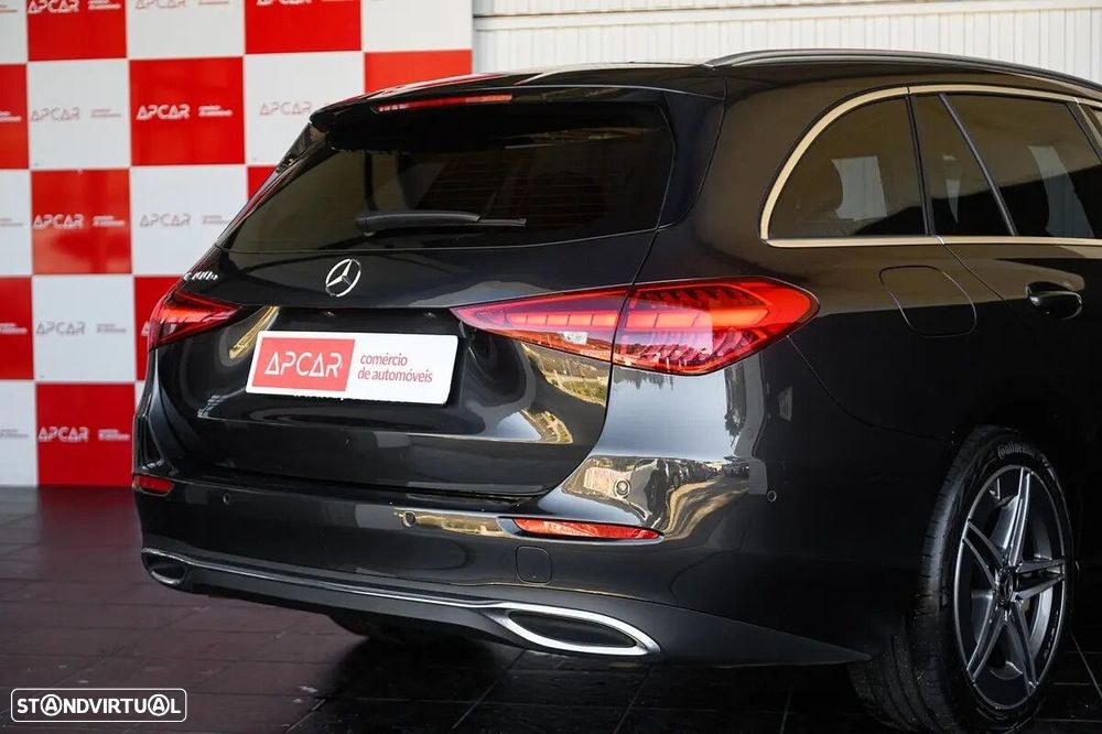 Mercedes-Benz C 300 e AMG Line - 24