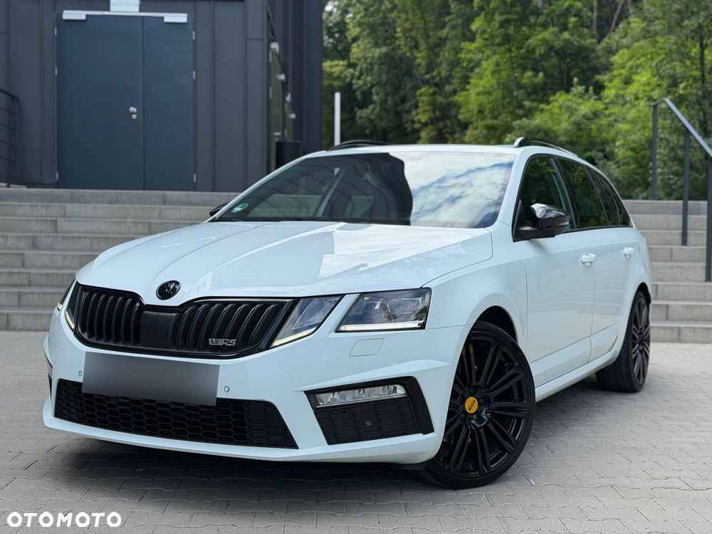 Skoda Octavia 2.0 TDI RS Challenge DSG - 4
