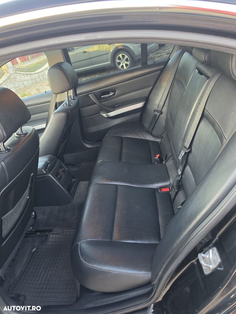 BMW Seria 3 318d DPF Aut. Edition Exclusive - 9