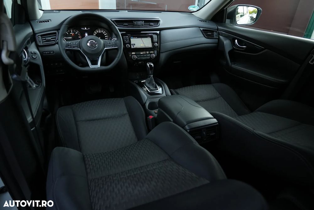 Nissan X-Trail 2.0 dCi ALL-MODE 4x4i Xtronic N-Connecta - 25