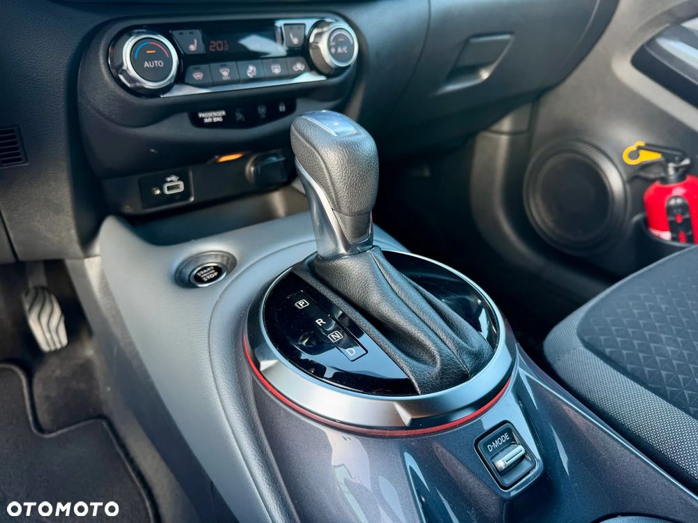 Nissan Juke 1.0 DIG-T N-Connecta DCT - 21