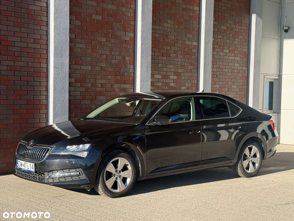 Skoda Superb 2.0 TDI SCR Style DSG - 1