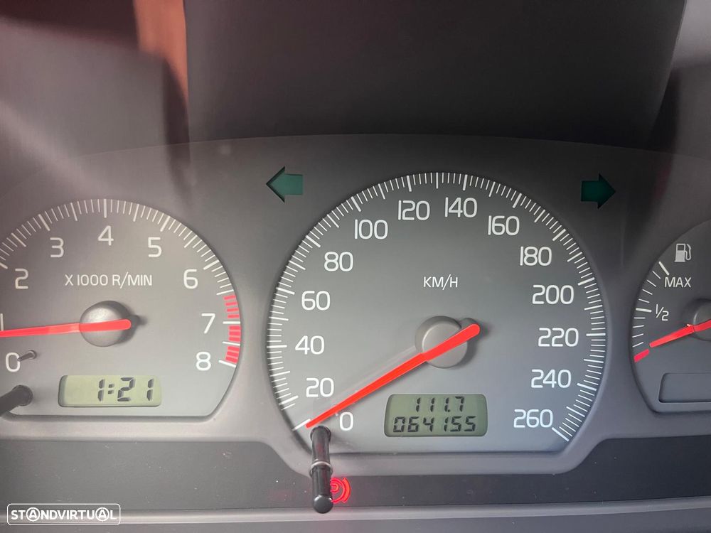 Volvo V40 1.6 Base - 2