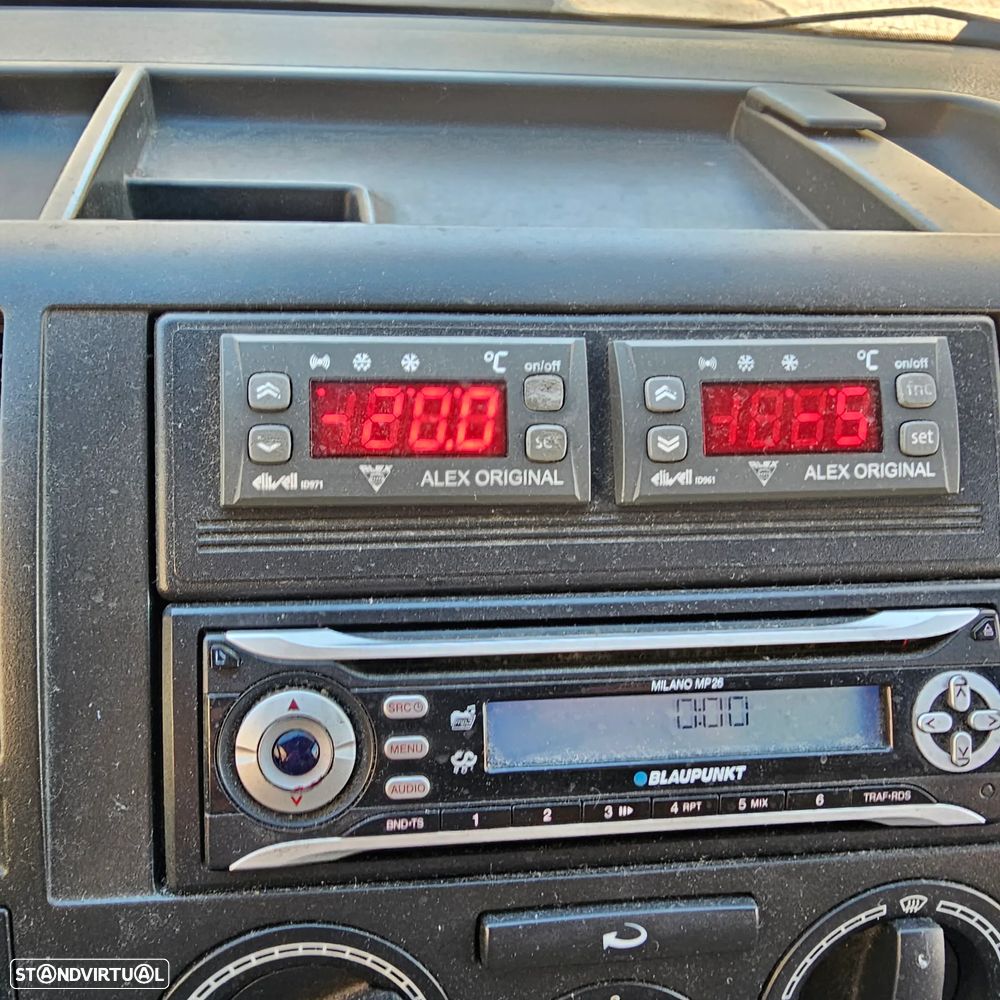 VW Transporter frio garagem - 6