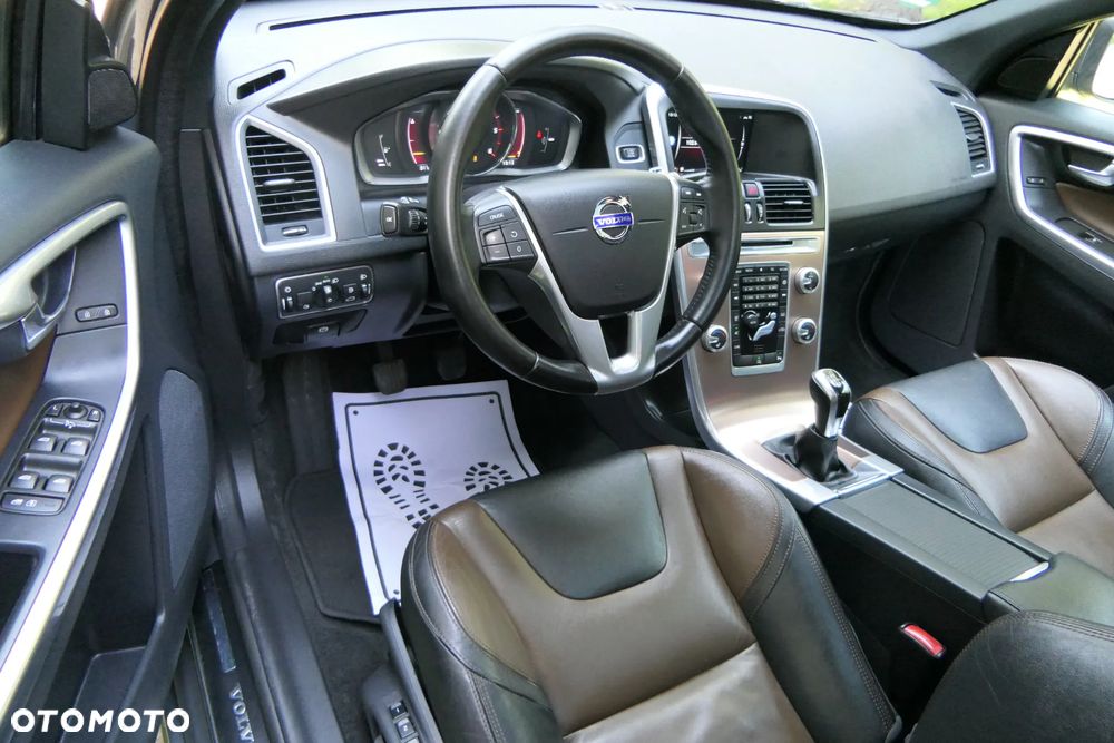 Volvo XC 60 D3 Drive-E Summum - 17