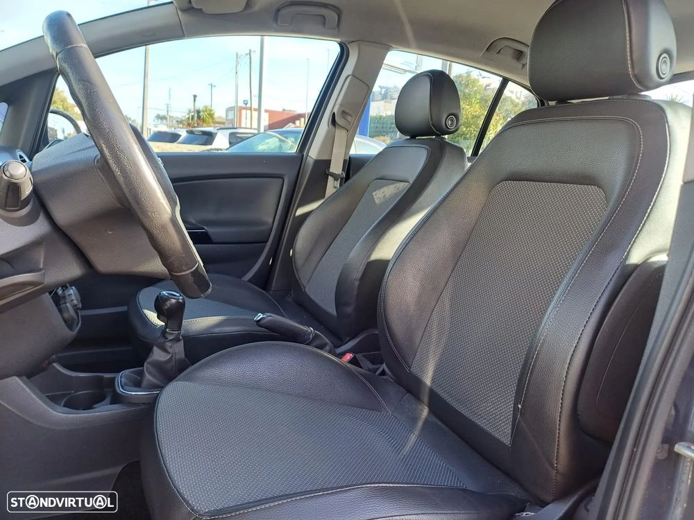 Opel Corsa 1.2 Cosmo - 10