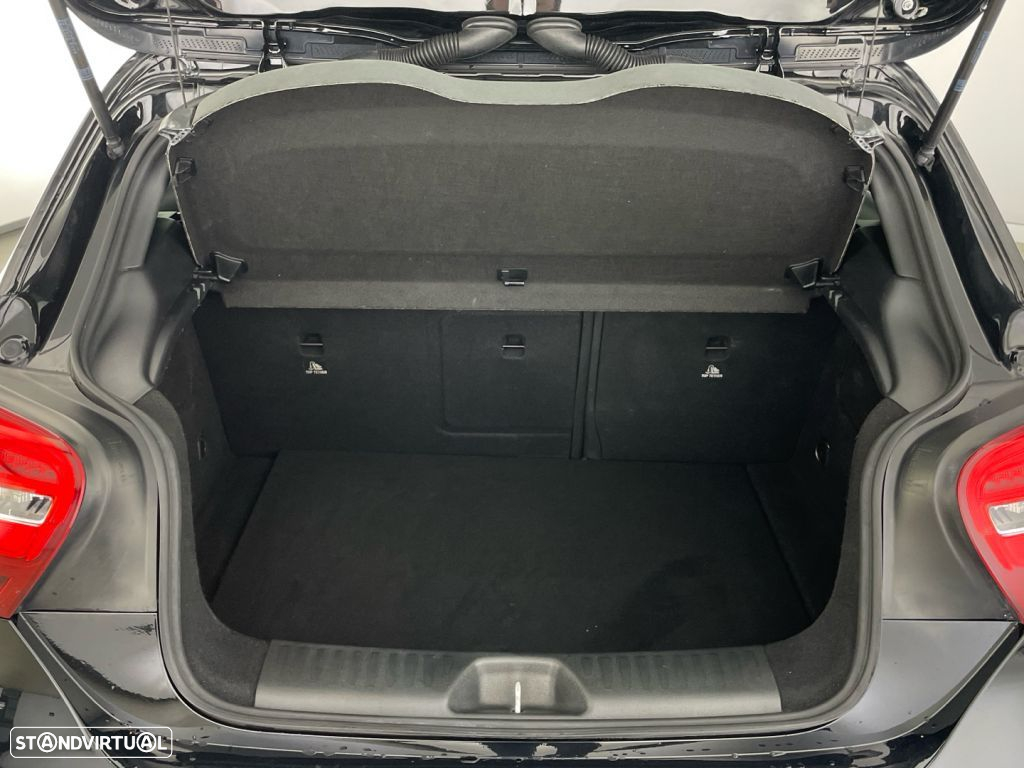 Mercedes-Benz A 180 d Aut. - 13