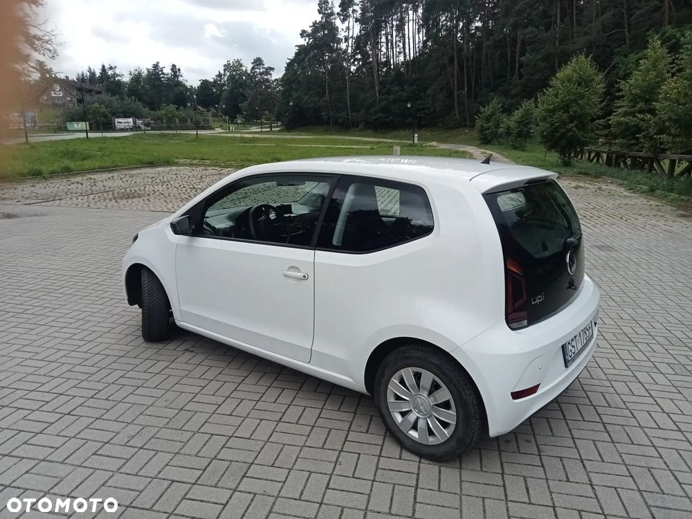 Volkswagen up! 1.0 move - 12