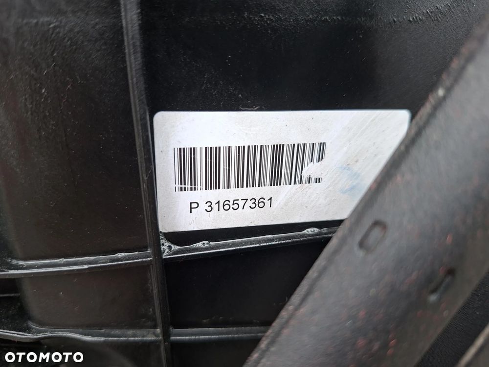pas przod przedni belka wzmocnienie chlodnice volvo xc60 II - 9