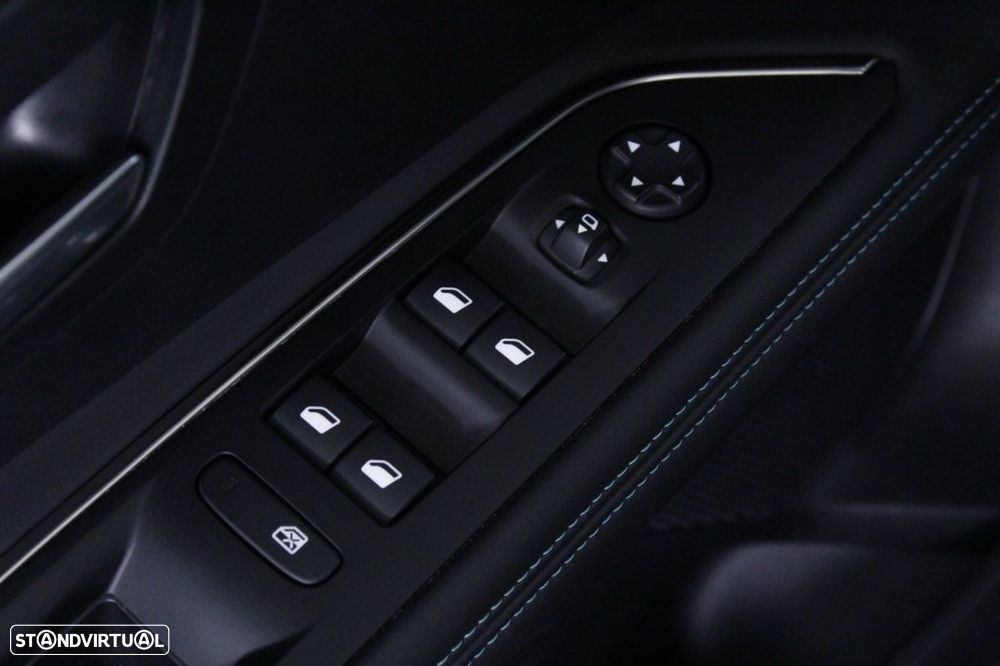 Peugeot 3008 1.5 BlueHDi Allure Pack EAT8 - 21