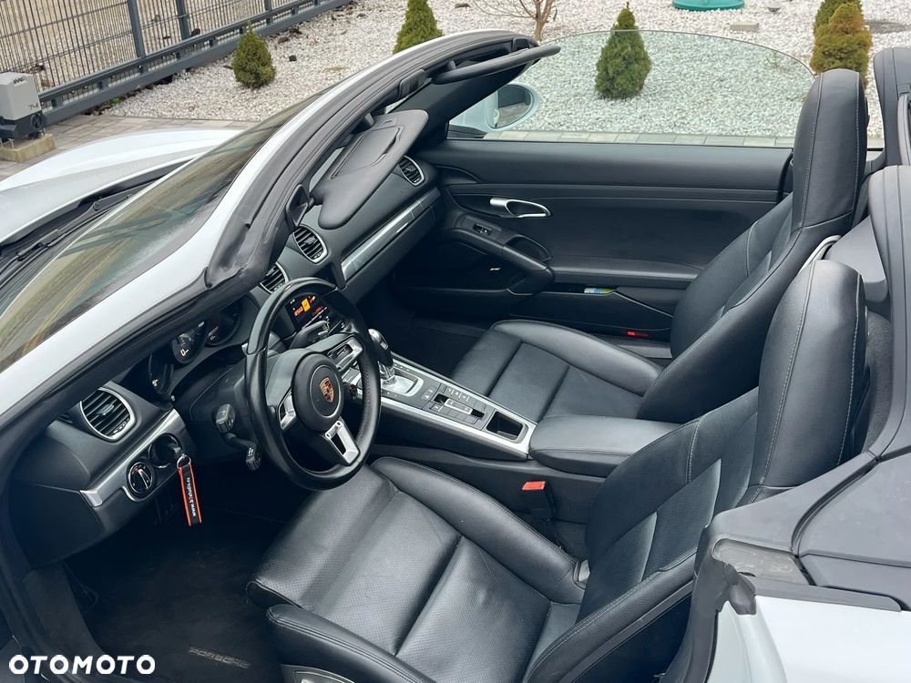 Porsche 718 Boxster S PDK - 26
