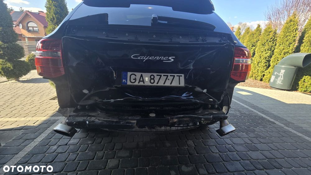 Porsche Cayenne - 3