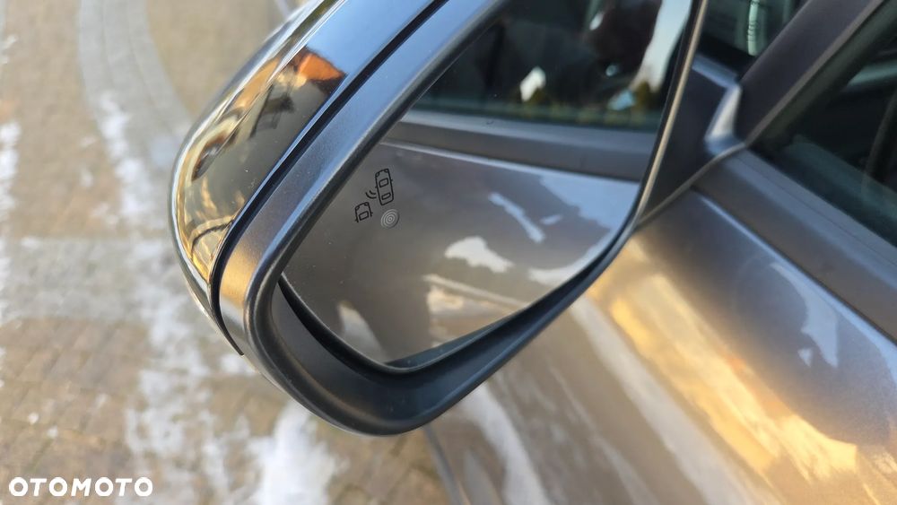 Citroën C3 1.2 PureTech Shine - 25