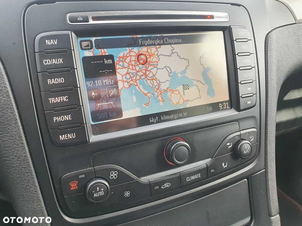 Ford S-Max - 16