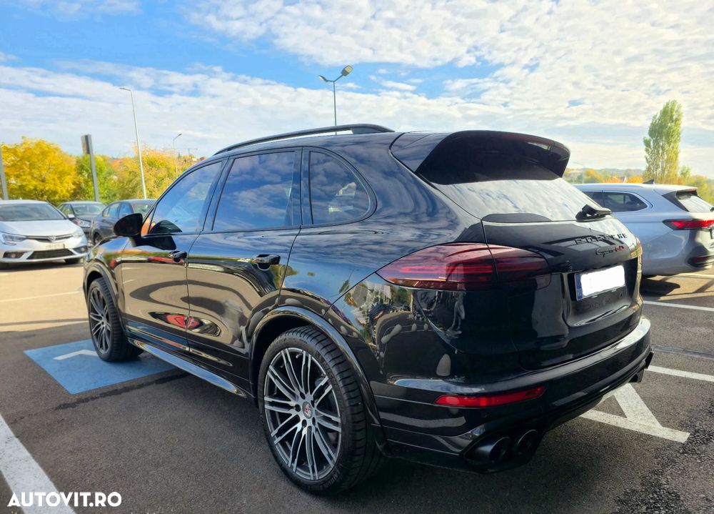 Porsche Cayenne 3.6 L GTS - 5