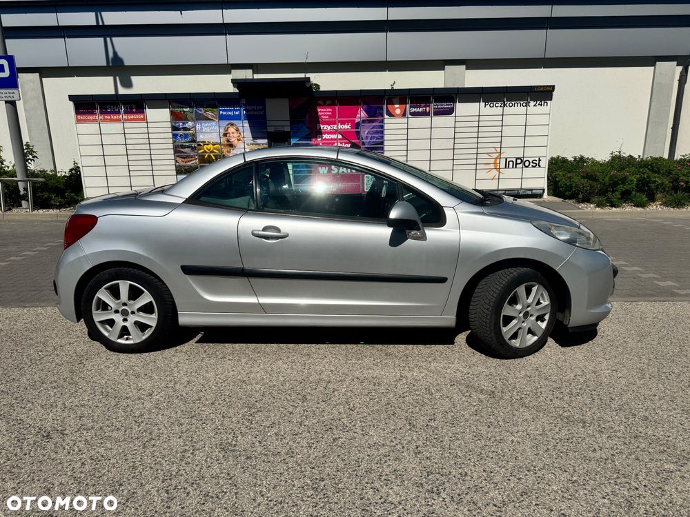 Peugeot 207 CC - 2